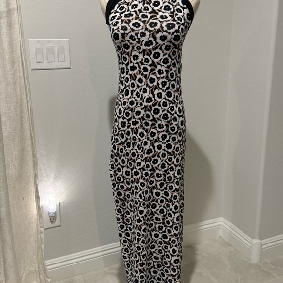 Diane Von Furstenberg Black and White Floral Dress - Picture 8 of 11